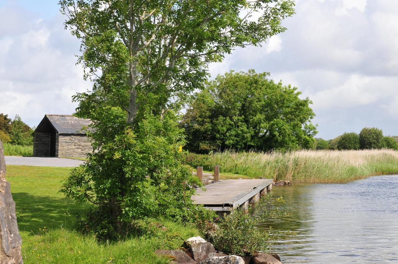 Corrib Village Apartments University Of ゴールウェイ エクステリア 写真